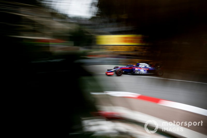 Alexander Albon, Toro Rosso STR14
