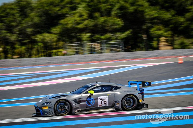 #76 R-Motorsport Aston Martin Vantage AMR GT3: Jake Dennis, Alex Lynn, Marvin Kirchhöfer