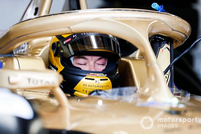 Andre Lotterer, DS TECHEETAH, DS E-Tense FE19, takes a nap in his car