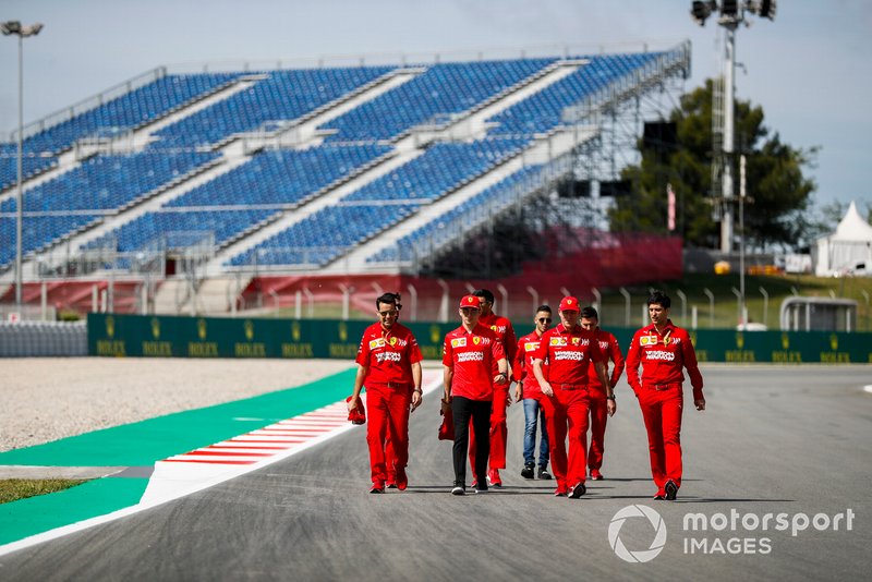 Charles Leclerc, Ferrari cammina sulla pista