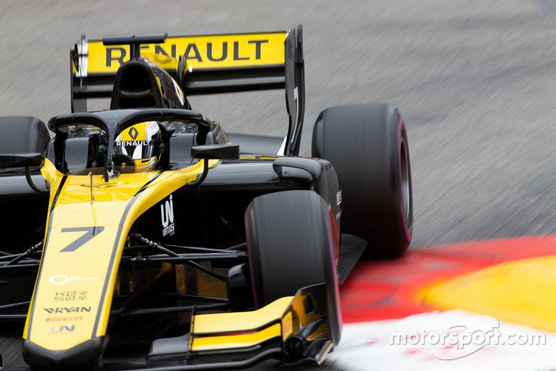Guanyu Zhou, UNI Virtuosi Racing