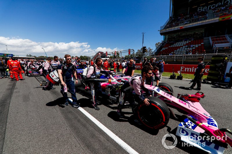 Lance Stroll, Racing Point RP19, arrive sur la grille