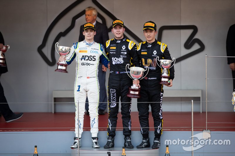 Guanyu Zhou, UNI Virtuosi Racing, Anthoine Hubert, Arden, Louis Deletraz, Carlin