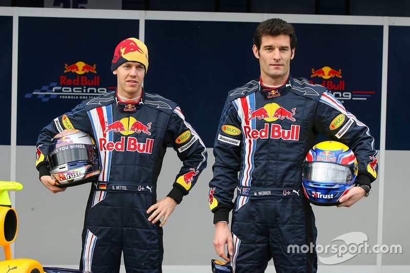 Em 2009, Coulthard se aposentou e Vettel foi promovido.
