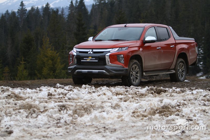 Mitsubishi L200