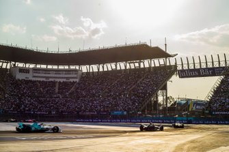 Robin Frijns, Envision Virgin Racing, Audi e-tron FE05 Oliver Turvey, NIO Formula E Team, NIO Sport 004