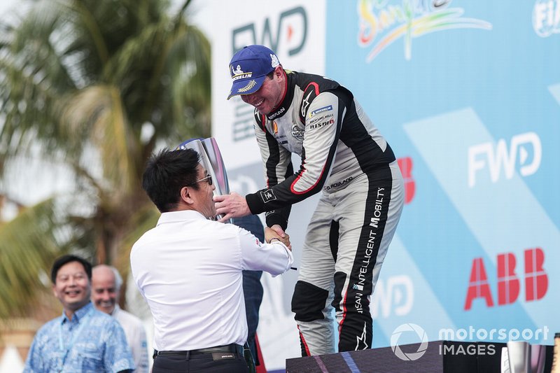 Oliver Rowland, Nissan e.Dams,, 2nd position, receives his trophy on the podium