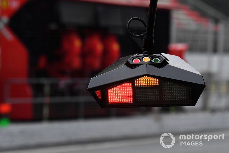 Luces de Ferrari pit stop