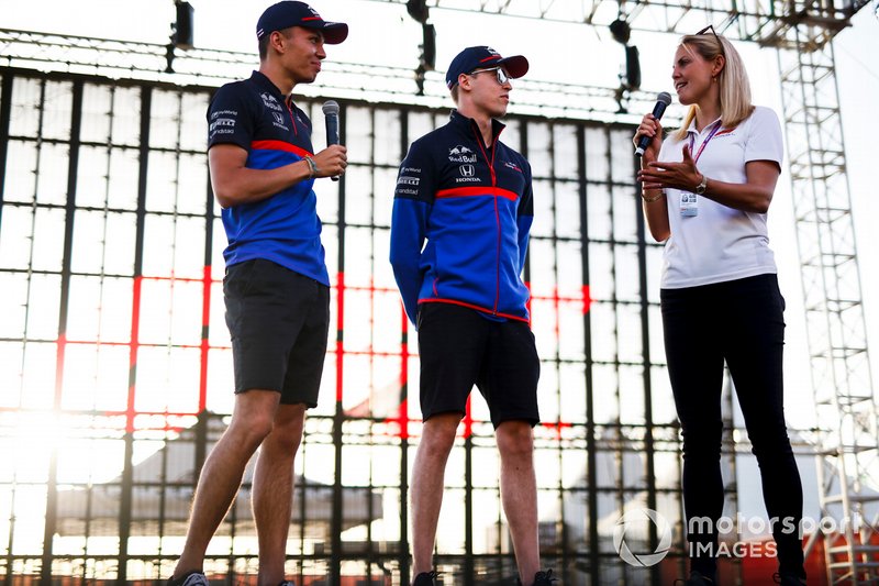 Alexander Albon, Toro Rosso, Daniil Kvyat, Toro Rosso and Rosanna Tennant, presenter