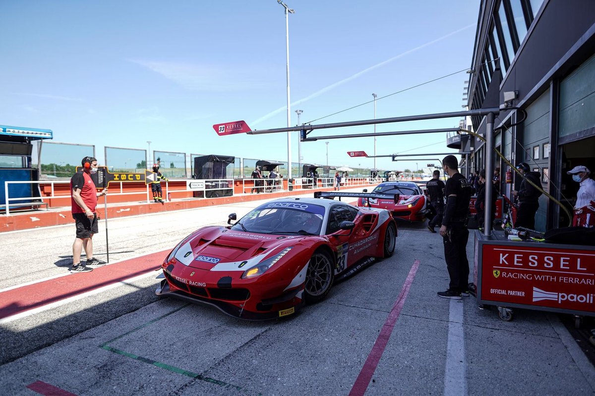 #33 Kessel Racing, Ferrari 488 GT3 Evo: Murat Cuhadaroglu, David Fumanelli
