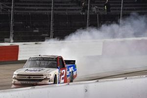 Race winner Sheldon Creed, GMS Racing, Chevrolet Silverado