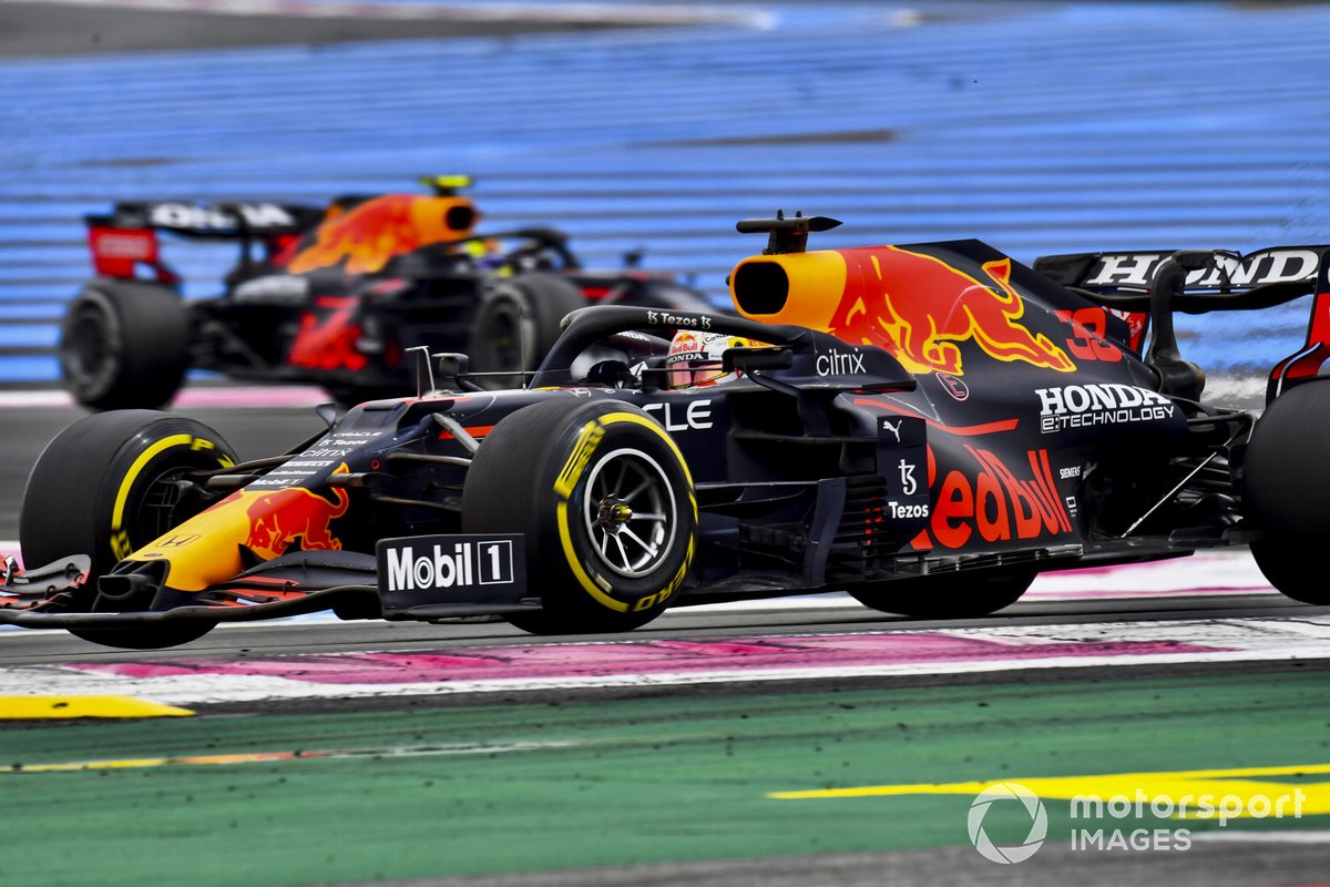 Max Verstappen, Red Bull Racing RB16B, Sergio Perez, Red Bull Racing RB16B