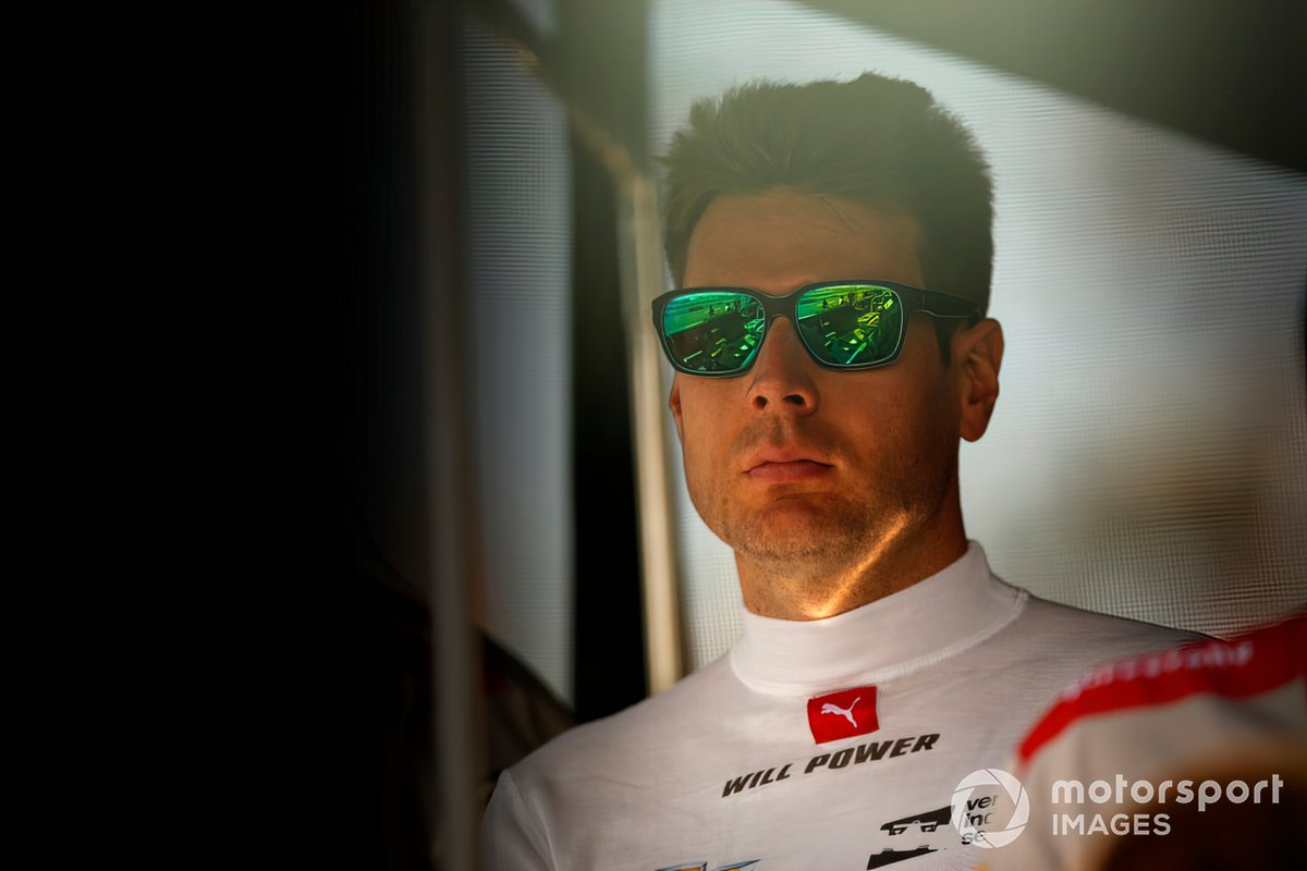 Crash im Training, Pole im Qualifying, Startverbot im Rennen