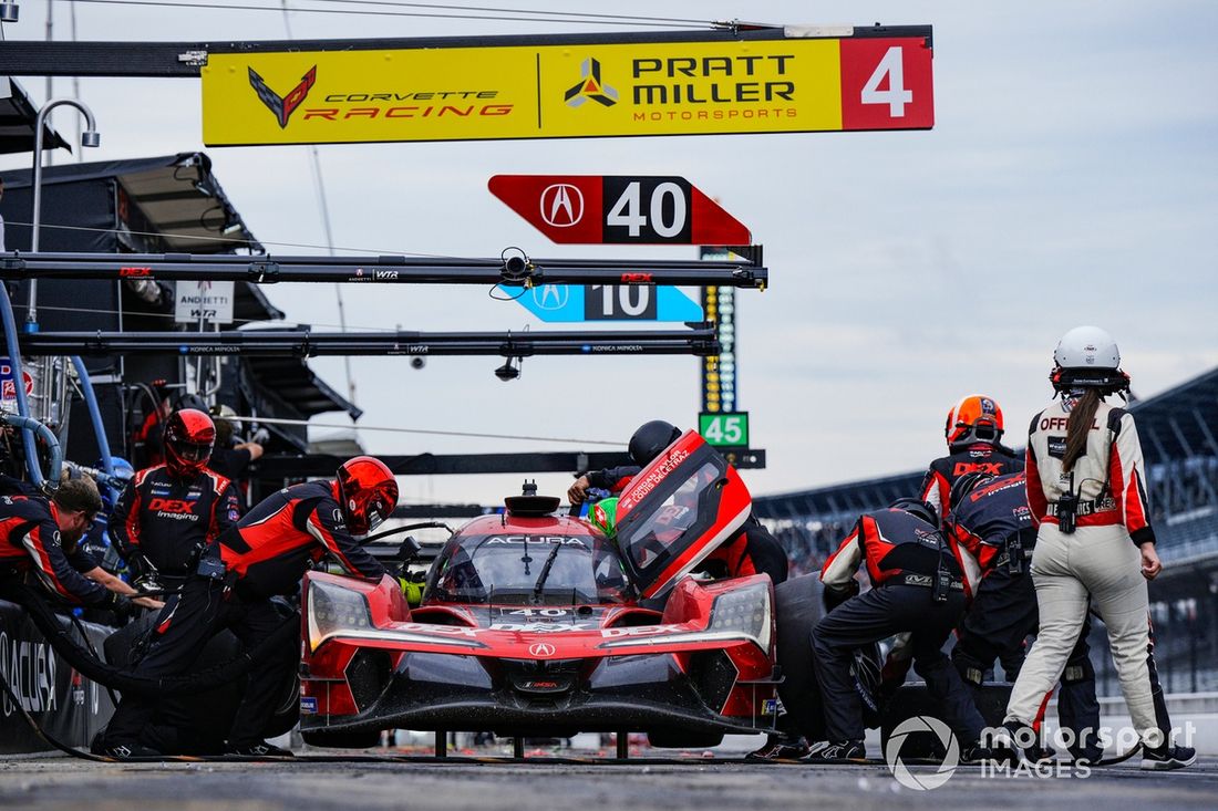 #40 Wayne Taylor Racing con Andretti Acura ARX-06: Jordan Taylor, Louis Deletraz