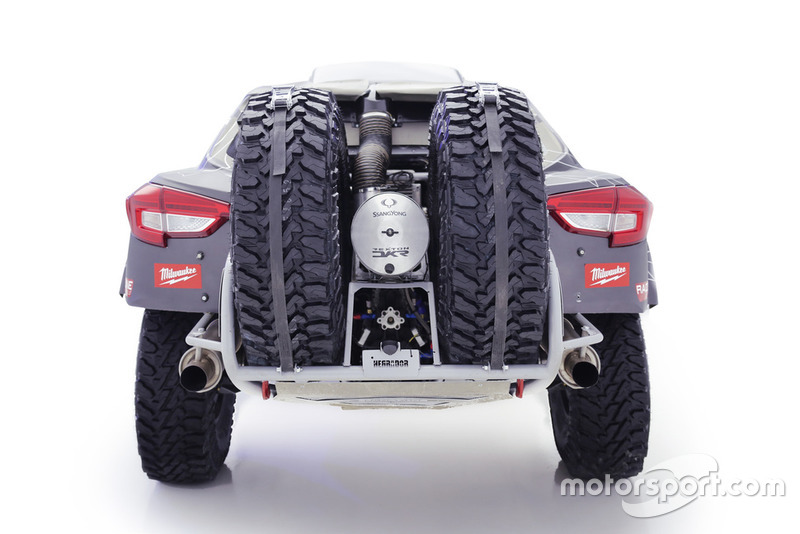 SsangYong Rexton DKR