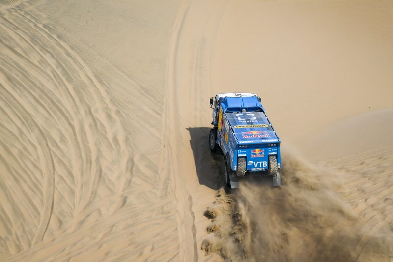 #502 Team Kamaz Master: Ayrat Mardeev, Akhmet Galiautdinov, Dmitry Svistunov