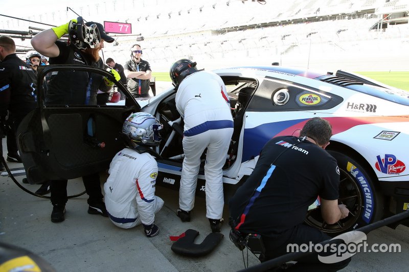 #24 BMW Team RLL BMW M8 GTE, GTLM: Chaz Mostert, Alex Zanardi