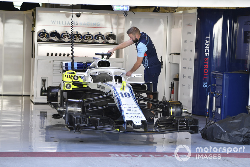 Williams FW41 in the garage