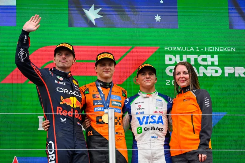 Oscar Piastri, McLaren, Max Verstappen, Red Bull Racing, Isack Hadjar, Racing Bulls Team
