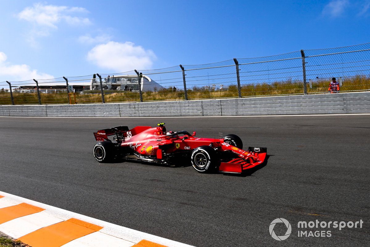 Carlos Sainz Jr., Ferrari SF21