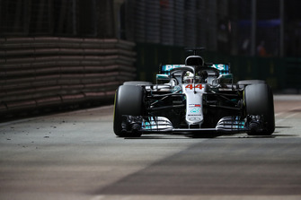 Lewis Hamilton, Mercedes AMG F1 W09 EQ Power+