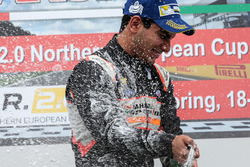 Podium: winner Jehan Daruvala, Josef Kaufmann Racing