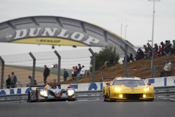 #63 Corvette Racing Chevrolet Corvette C7-R: Jan Magnussen, Antonio Garcia, Ricky Taylor; #84 SRT41 by Oak Racing Morgan - Nissan: Frédéric Sausset, Christophe Tinseau, Jean-Bernard Bouvet
