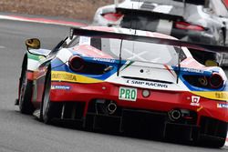 #71 AF Corse Ferrari 488 GTE: Davide Rigon, Sam Bird