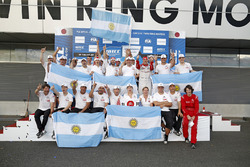 Champion José María López, Citroën World Touring Car Team, Citroën C-Elysée WTCC