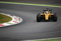 Kevin Magnussen, Renault Sport F1 Team RS16