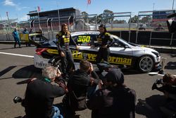 Simona de Silvestro and Renee Gracie, Harvey Norman Supergirls Nissan