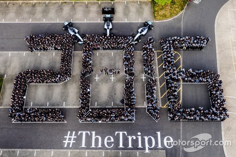 Celebración tripe campeonato Mercedes AMG