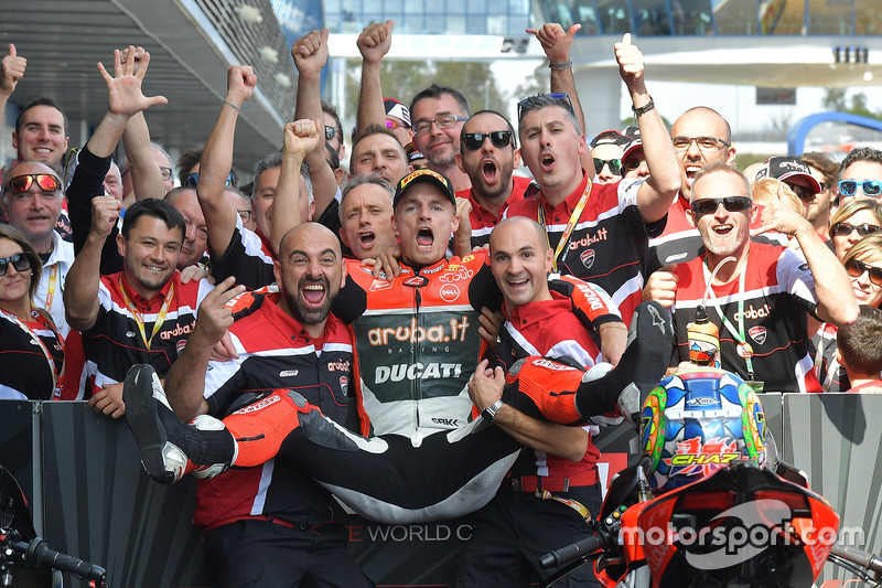 Ganador, Chaz Davies, Ducati Team