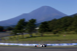 #1 Porsche Team Porsche 919 Hybrid: Timo Bernhard, Mark Webber, Brendon Hartley