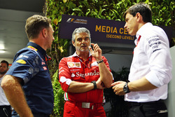 (L to R): Christian Horner, Red Bull Racing Team Principal with Maurizio Arrivabene, Ferrari Team Pr