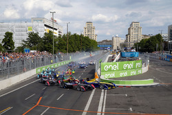 Start: Jean-Eric Vergne, DS Virgin Racing memimpin