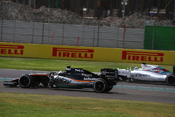 Sergio Perez, Force India F1 VJM09 and Felipe Massa, Williams Martini Racing FW38