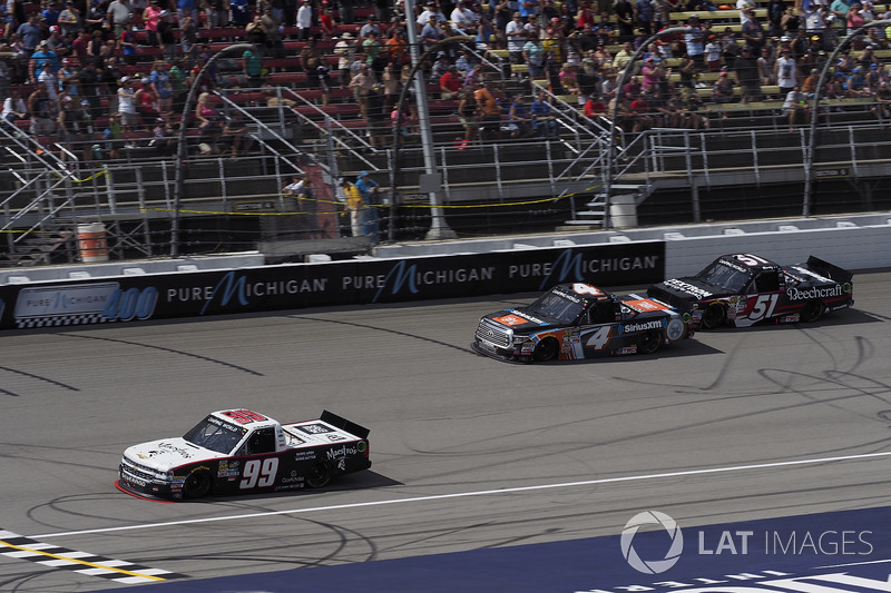 Darrell Wallace Jr., MDM Motorsports Chevrolet, takes the checkered flag