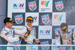 Podium: #17 Bentley Team M-Sport, Bentley Continential GT3: Steven Kane, Guy Smith, Oliver Jarvis