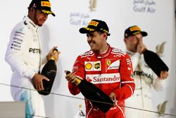 Podium : le vainqueur Sebastian Vettel, Ferrari