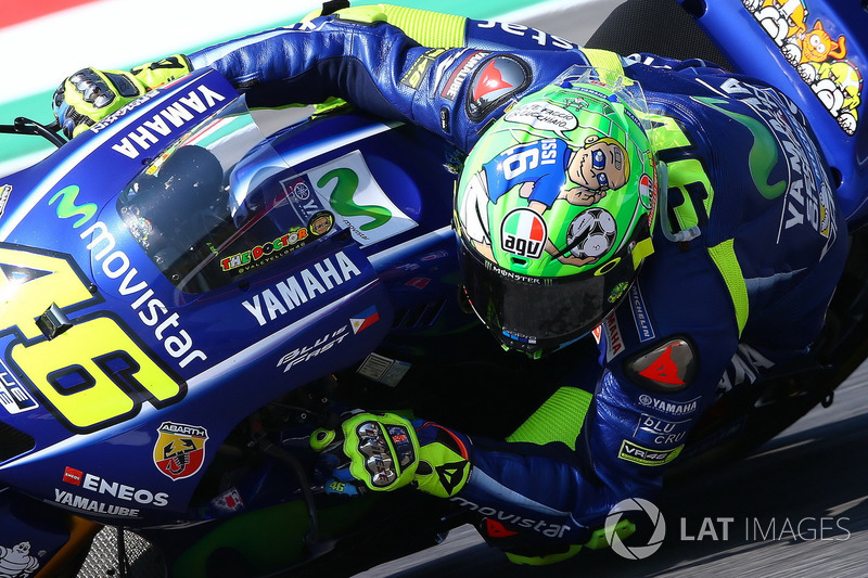 Valentino Rossi, Yamaha Factory Racing with new helmet