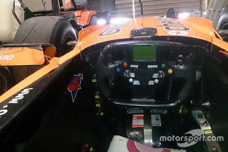 Arrows A21 chassis 06
