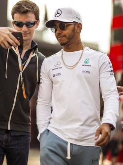 Lewis Hamilton, Mercedes AMG F1 poses for a selfie photo, a fan