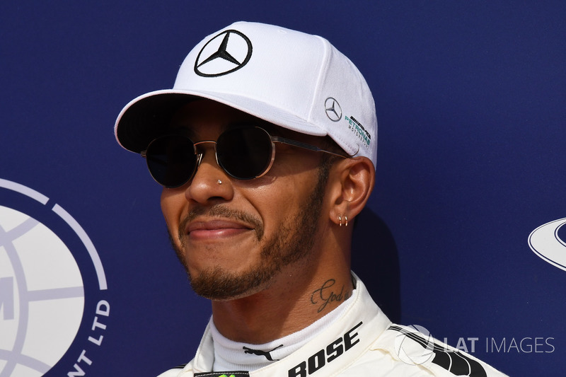 Lewis Hamilton, Mercedes AMG F1 festeggia nel parco chiuso