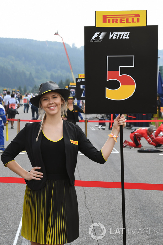 Grid girl
