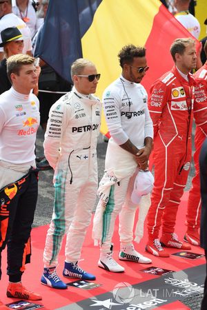 Max Verstappen, Red Bull Racing, Valtteri Bottas, Mercedes AMG F1, Lewis Hamilton, Mercedes AMG F1 and Sebastian Vettel, Ferrari