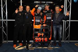 Armando Donazzan, presidente Orange1 Racing, Thomas Biagi, Fabrizio Crestani, Giuseppe Aguegi, responsabile Daiko