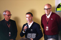 Vito Ippolito, Président de la FIM, Loris Capirossi, Carmelo Ezpeleta, PDG Dorna Sports