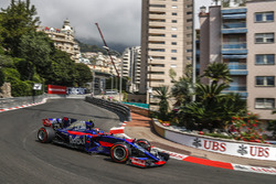Карлос Сайнс-мл., Scuderia Toro Rosso STR12