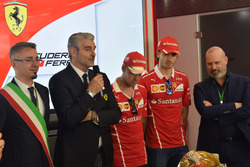 Maurizio Arrivabene, Sebastian Vettel, Antonio Giovinazzi